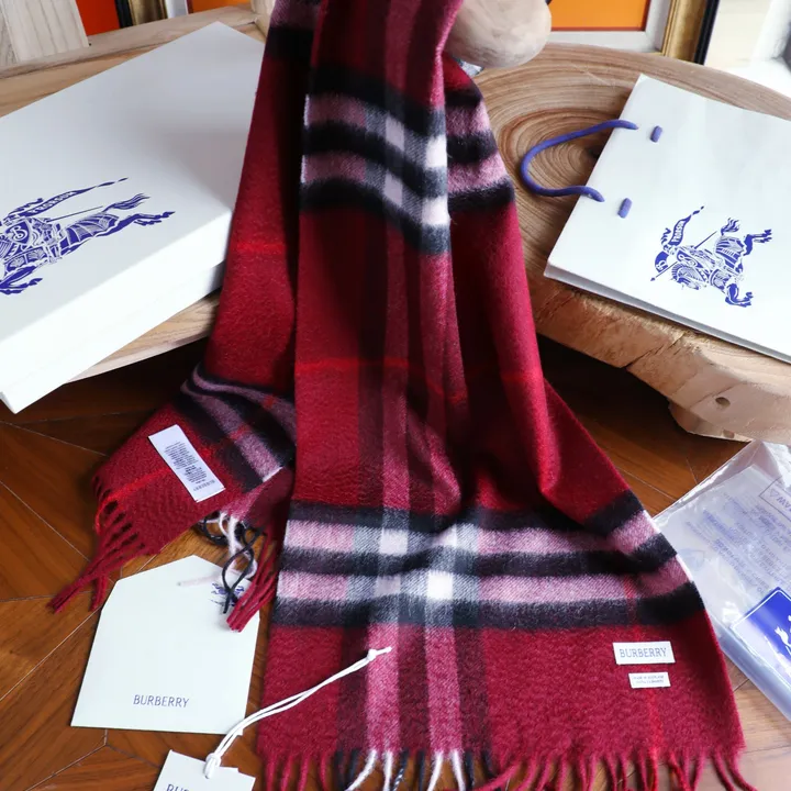 スーパーコピー バーバリー ス マフラー