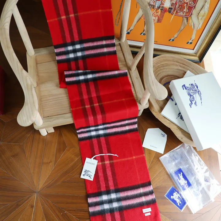 スーパーコピー バーバリー ス マフラー