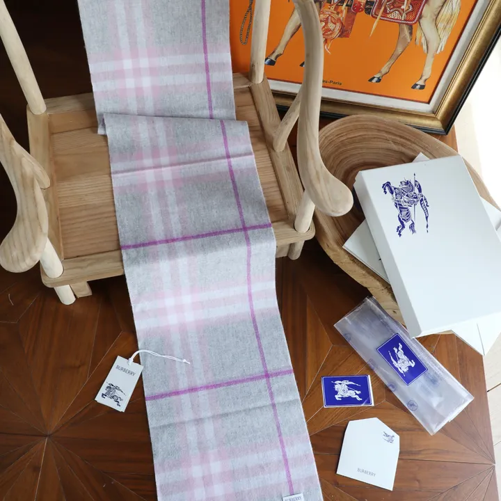 スーパーコピー バーバリー ス マフラー