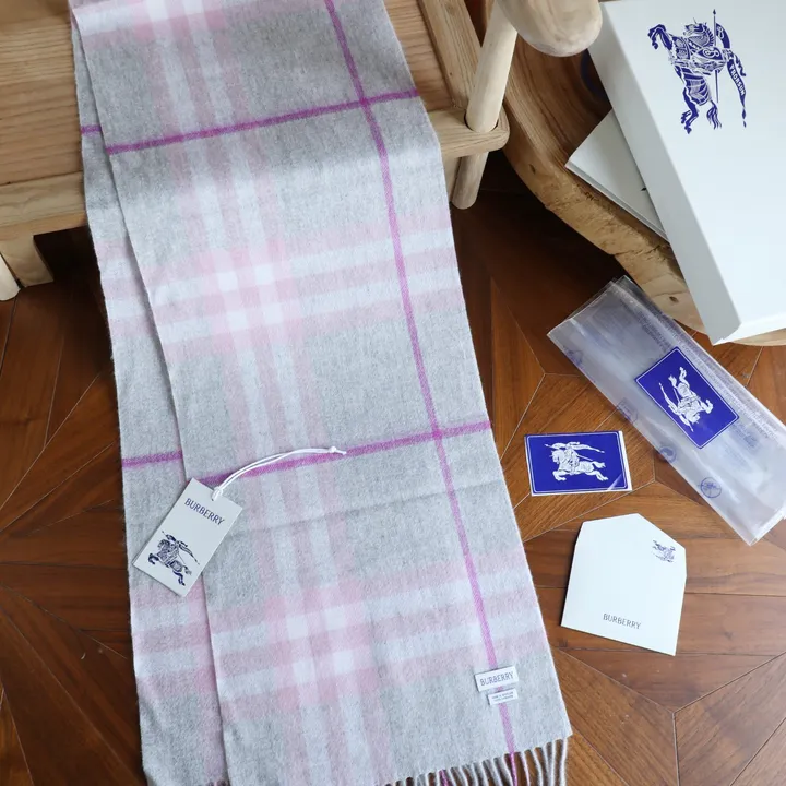 スーパーコピー バーバリー ス マフラー