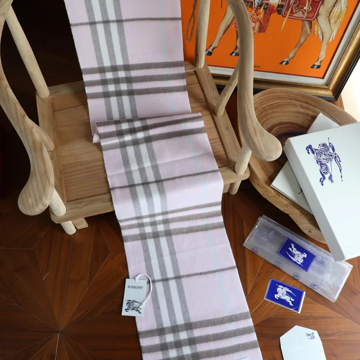 スーパーコピー バーバリー ス マフラー