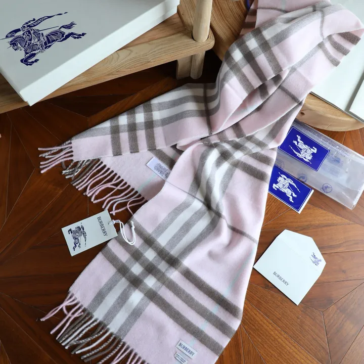 スーパーコピー バーバリー ス マフラー