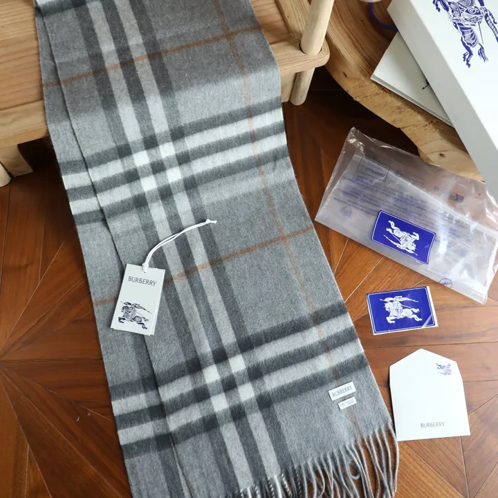 スーパーコピー バーバリー ス マフラー