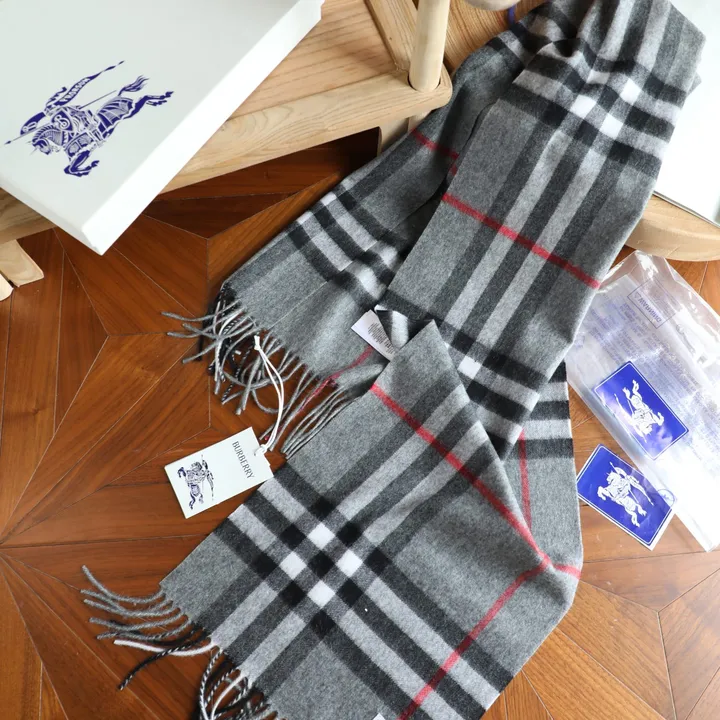 スーパーコピー バーバリー ス マフラー