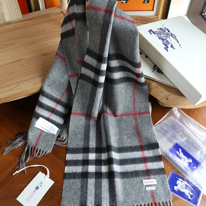 スーパーコピー バーバリー ス マフラー