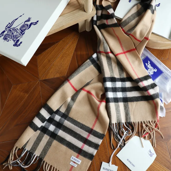 スーパーコピー バーバリー ス マフラー