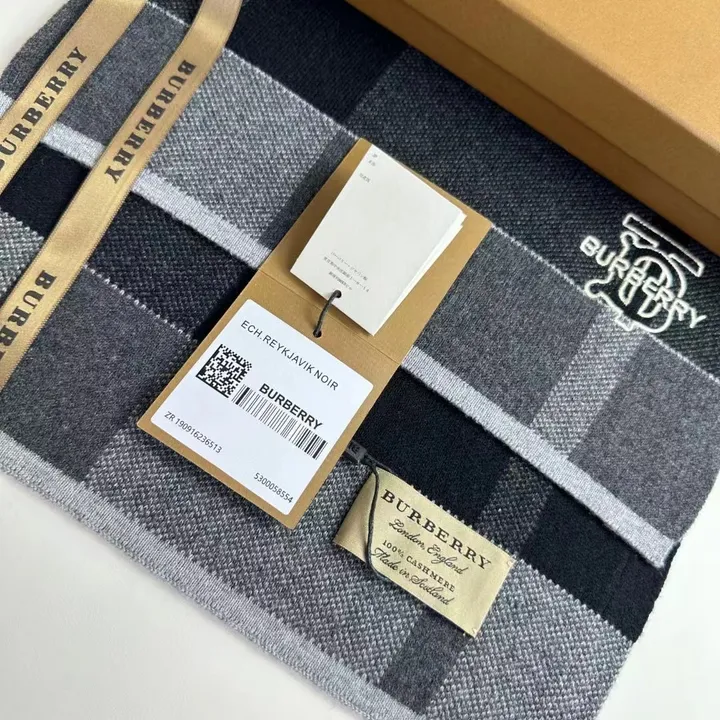 スーパーコピー バーバリー ス マフラー