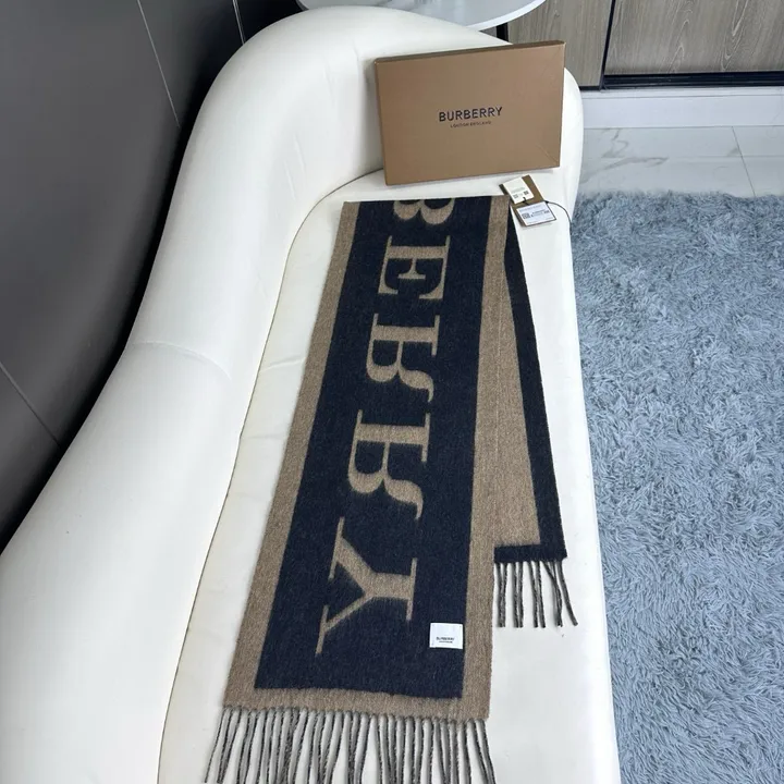 スーパーコピー バーバリー ス マフラー