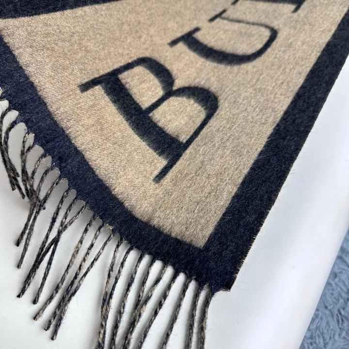 スーパーコピー バーバリー ス マフラー