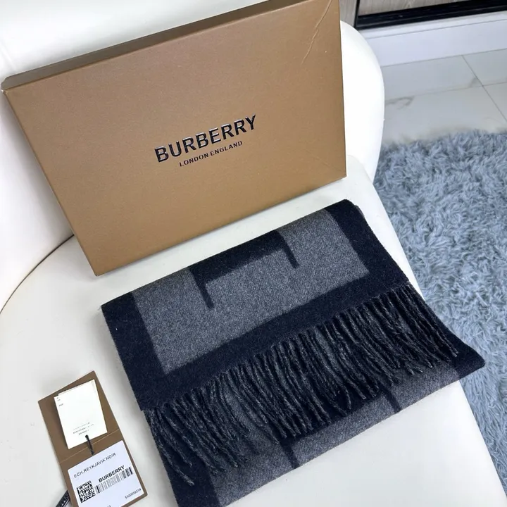 スーパーコピー バーバリー ス マフラー