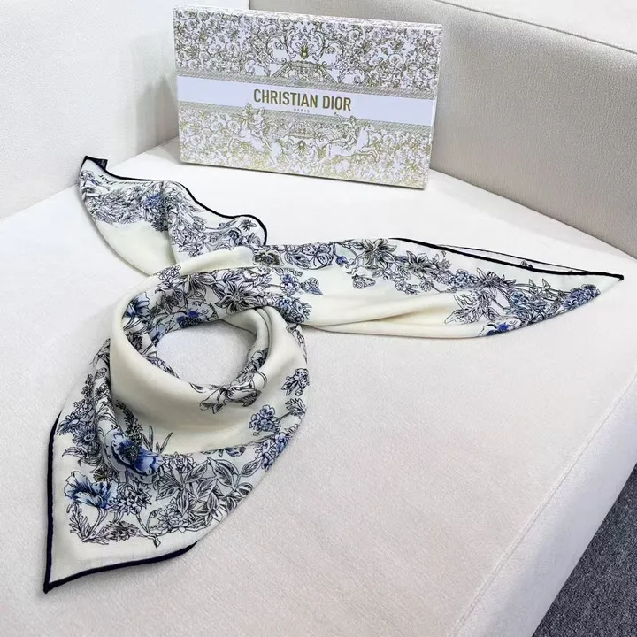 スーパーコピー グッチ マフラー