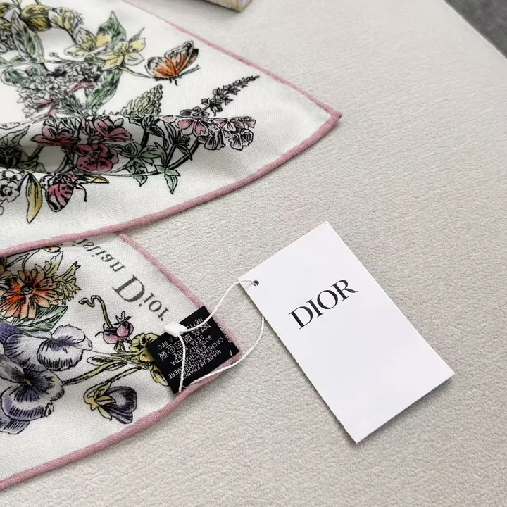 スーパーコピー グッチ マフラー