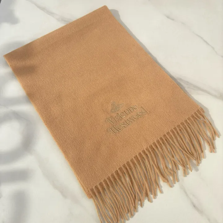 スーパーコピー ヴィヴィアン・ウエストウッド マフラー