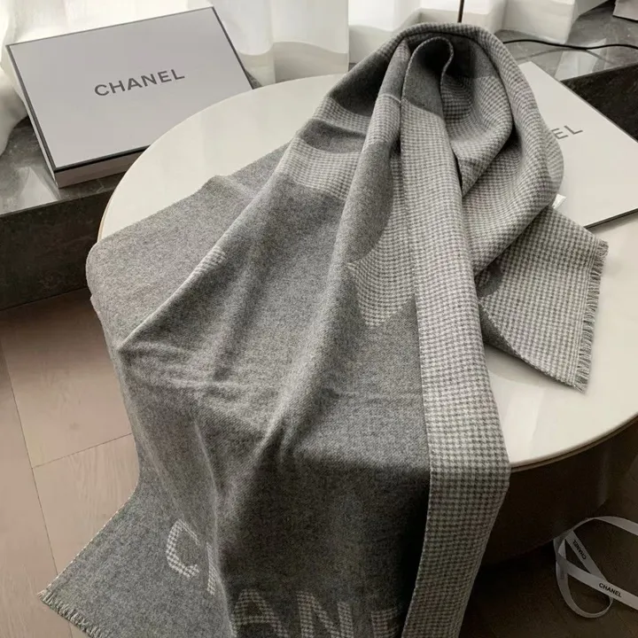 スーパーコピー シャネル マフラー