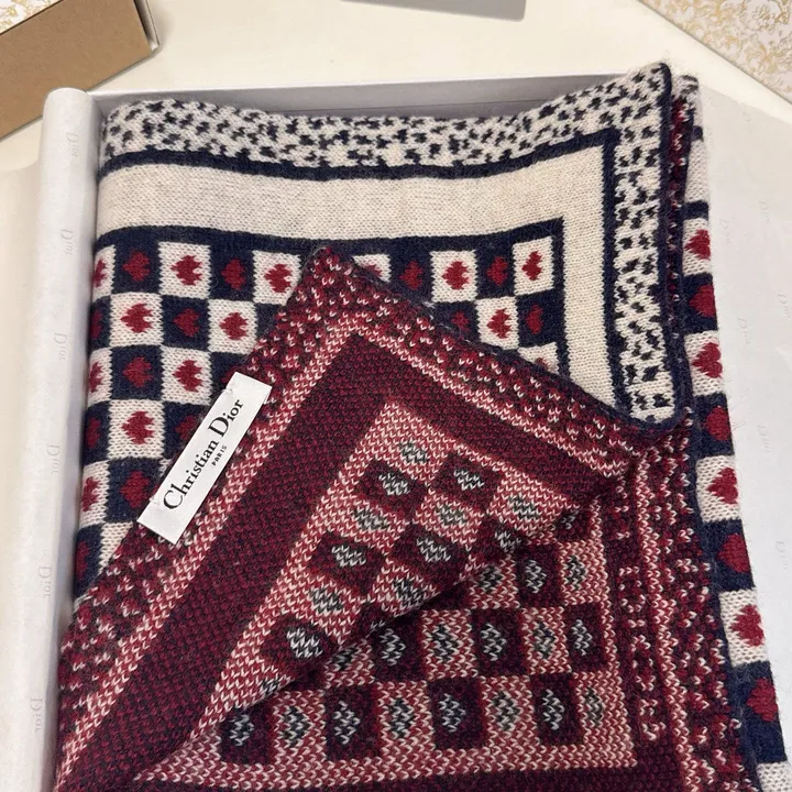 スーパーコピー グッチ マフラー