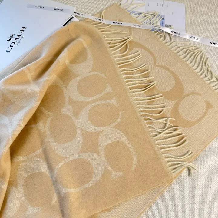 スーパーコピー コーチ マフラー