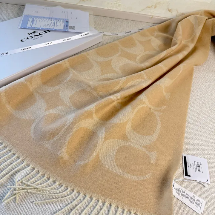 スーパーコピー コーチ マフラー