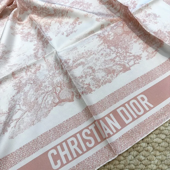 スーパーコピー グッチ マフラー