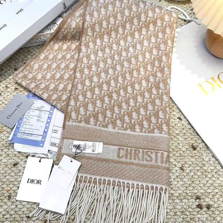 スーパーコピー グッチ マフラー