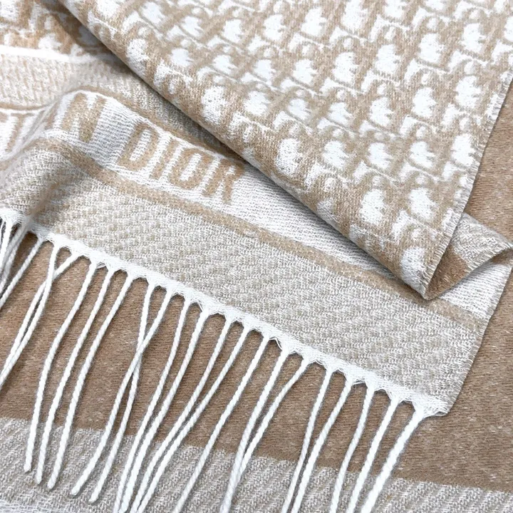 スーパーコピー グッチ マフラー