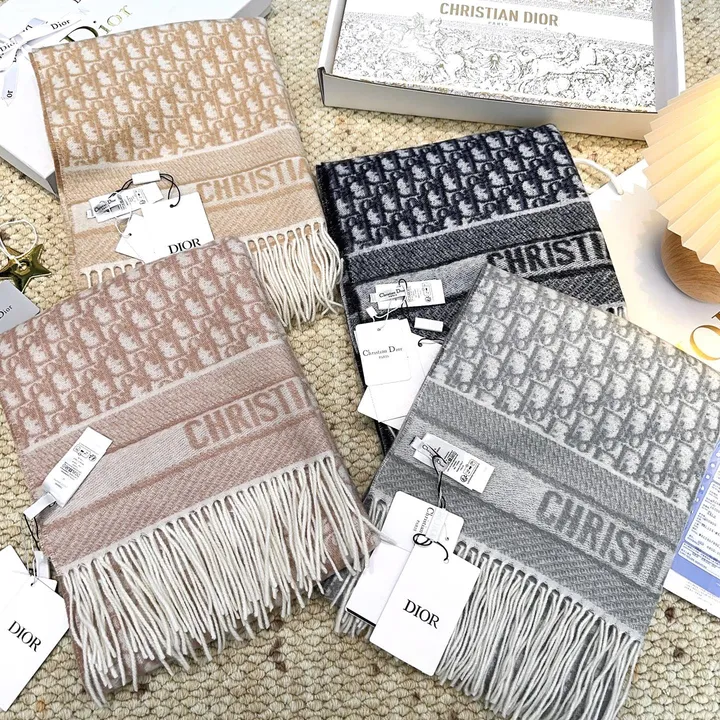 スーパーコピー グッチ マフラー