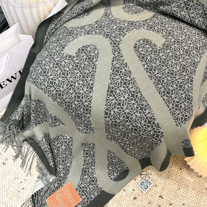 スーパーコピー ディオール マフラー