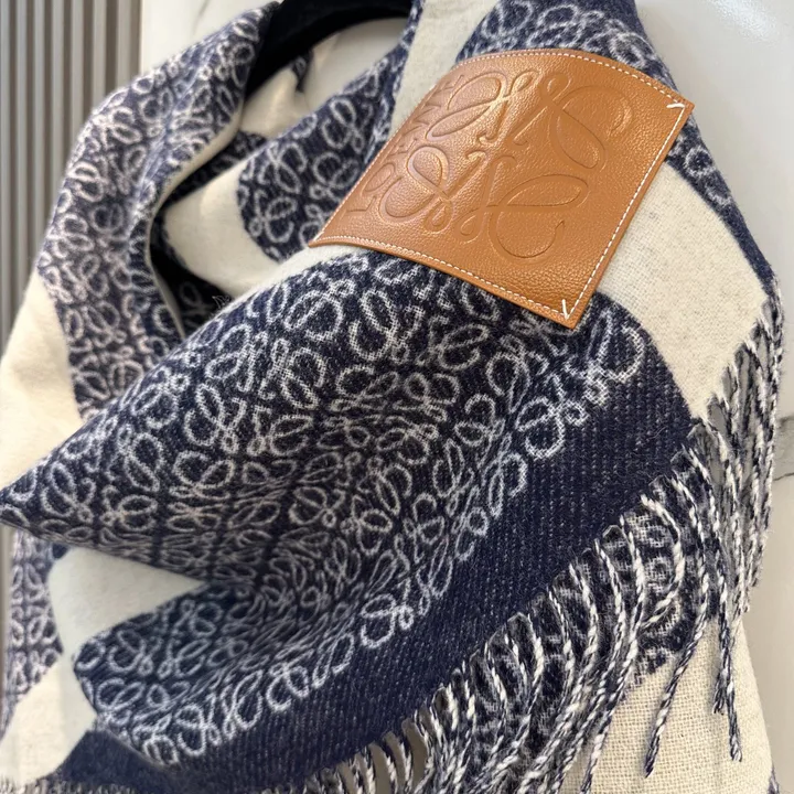 スーパーコピー ディオール マフラー