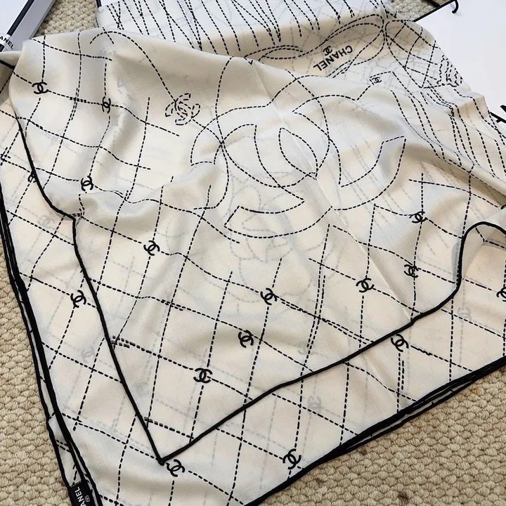 スーパーコピー シャネル マフラー