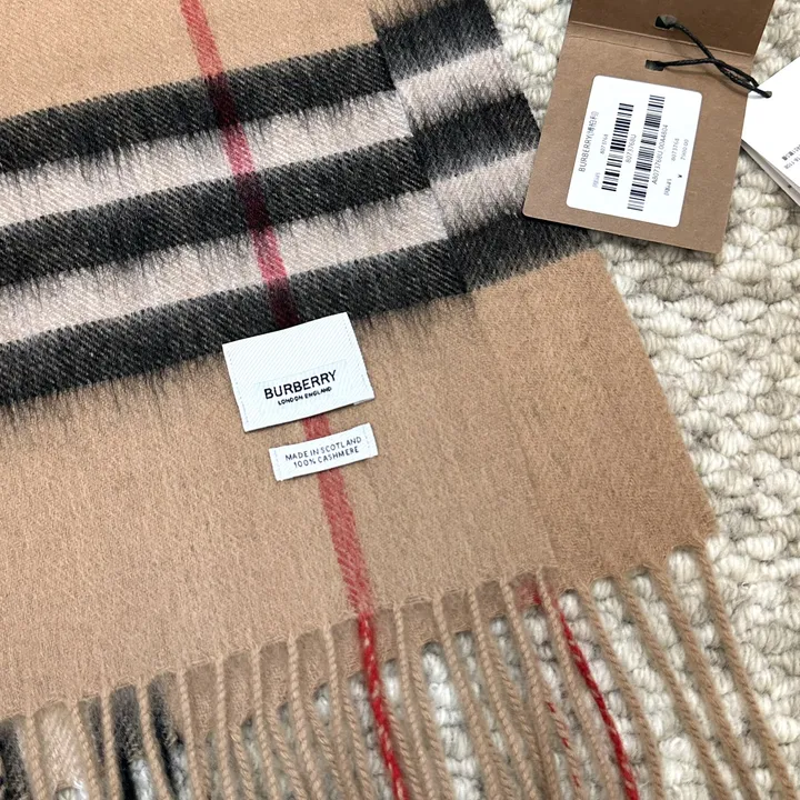 スーパーコピー バーバリー ス マフラー