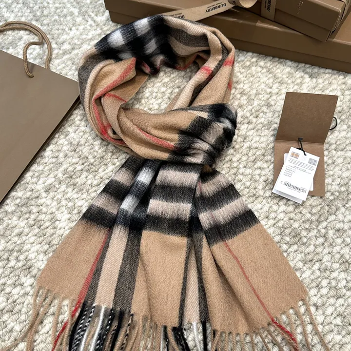 スーパーコピー バーバリー ス マフラー