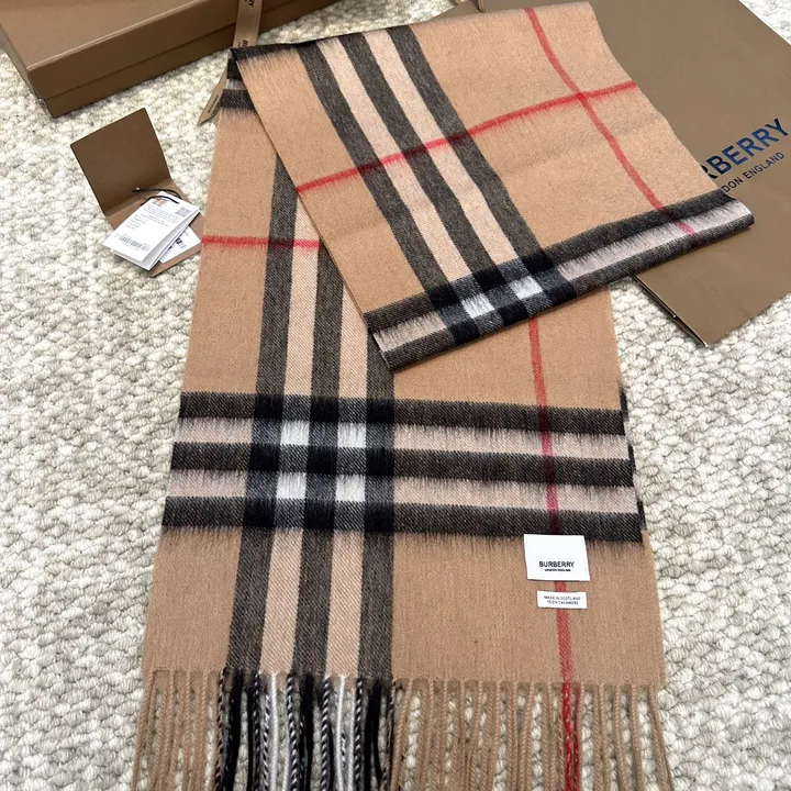 スーパーコピー バーバリー ス マフラー