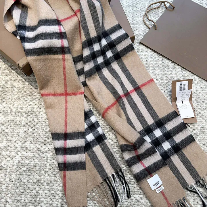 スーパーコピー バーバリー ス マフラー