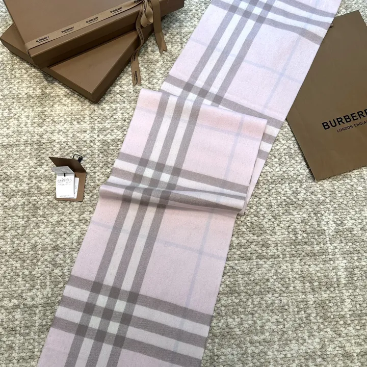 スーパーコピー バーバリー ス マフラー