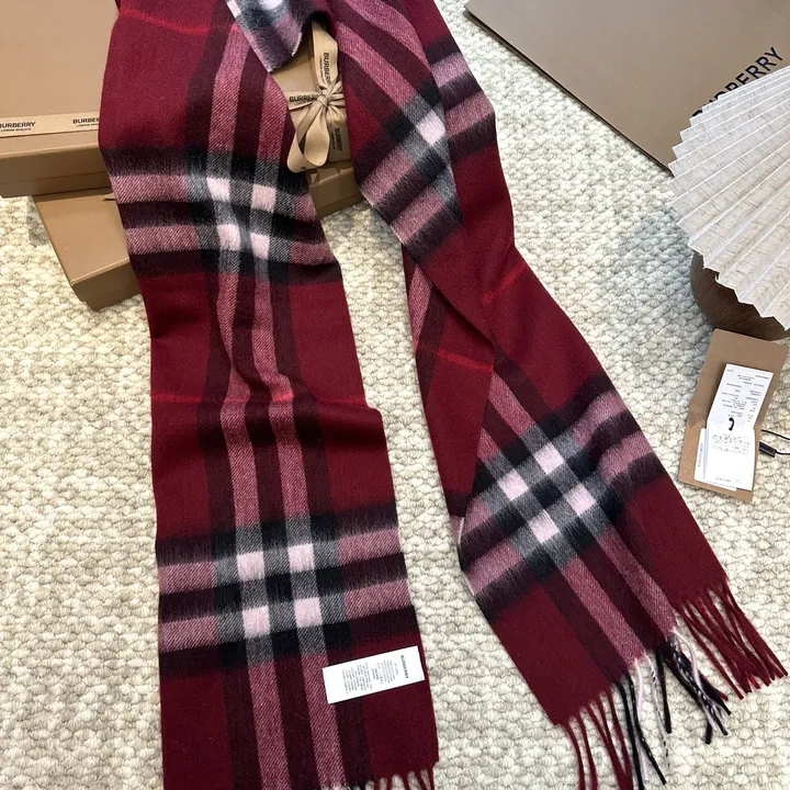 スーパーコピー バーバリー ス マフラー