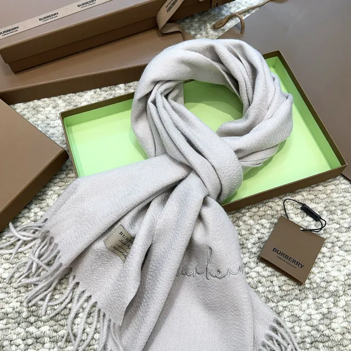 スーパーコピー バーバリー ス マフラー