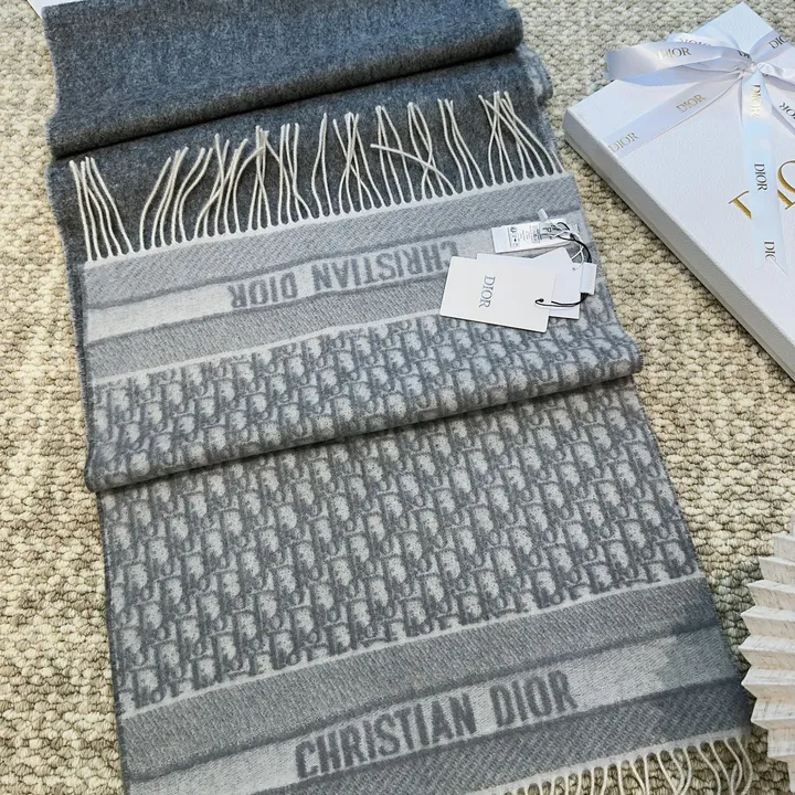 スーパーコピー グッチ マフラー