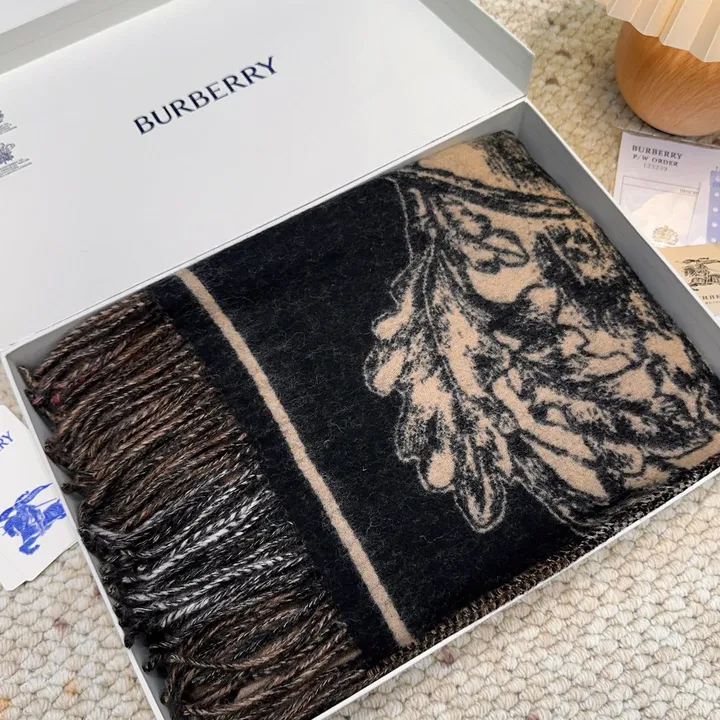 スーパーコピー バーバリー ス マフラー