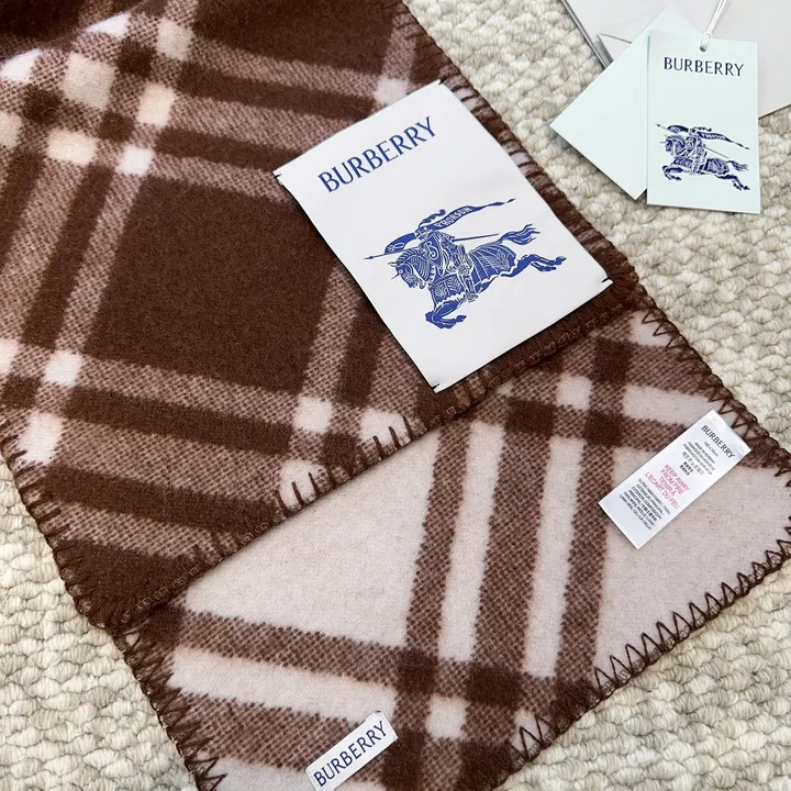 スーパーコピー バーバリー ス マフラー