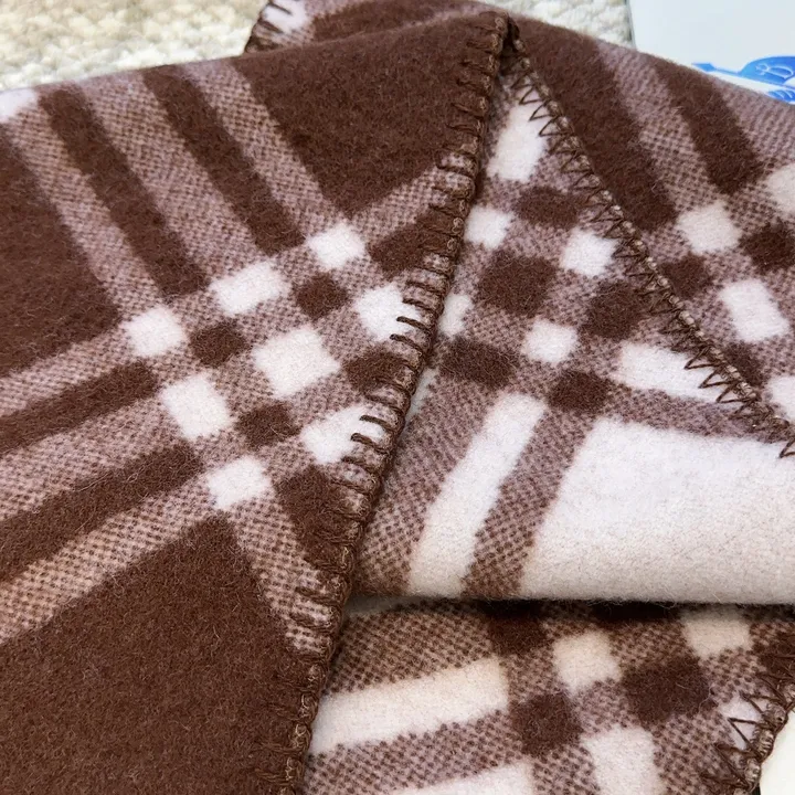 スーパーコピー バーバリー ス マフラー