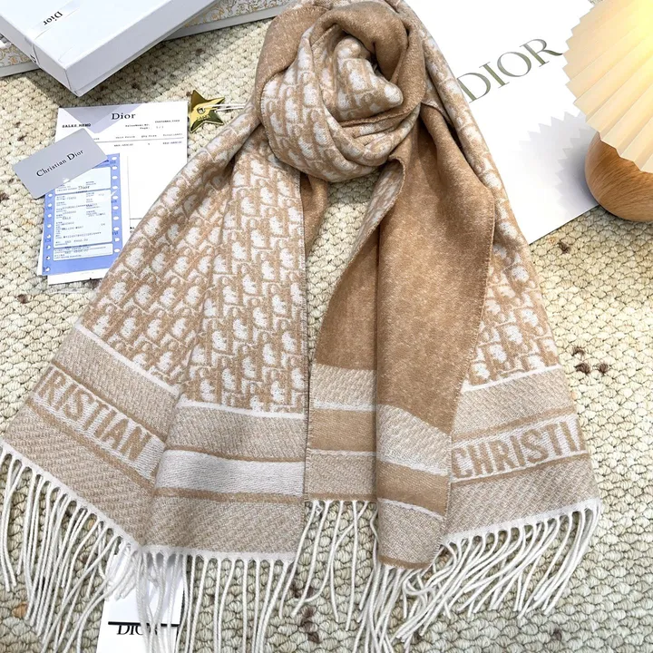 スーパーコピー グッチ マフラー