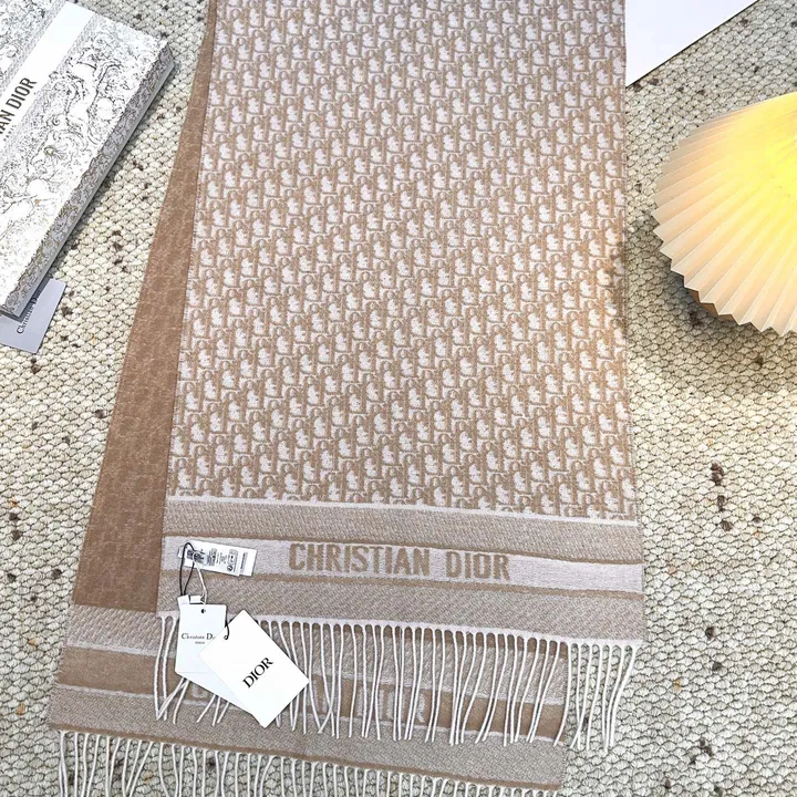 スーパーコピー グッチ マフラー