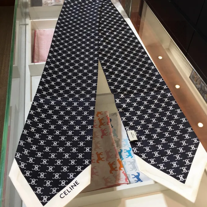 スーパーコピー セリーヌ マフラー