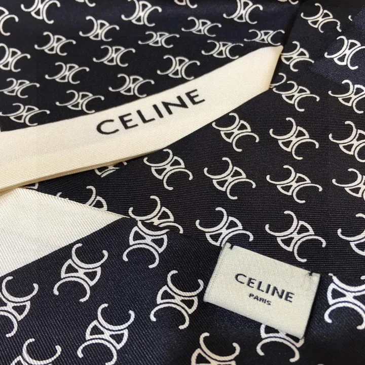 スーパーコピー セリーヌ マフラー