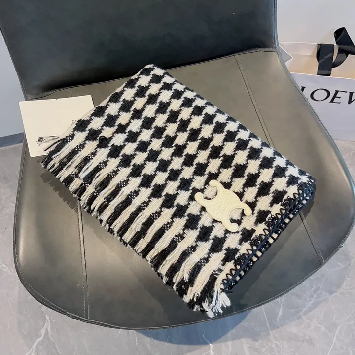 スーパーコピー セリーヌ マフラー