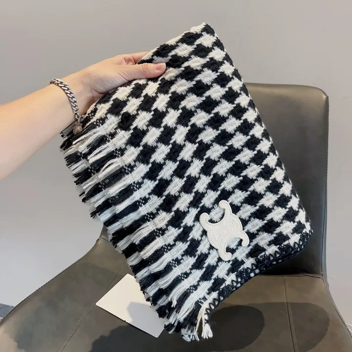 スーパーコピー セリーヌ マフラー