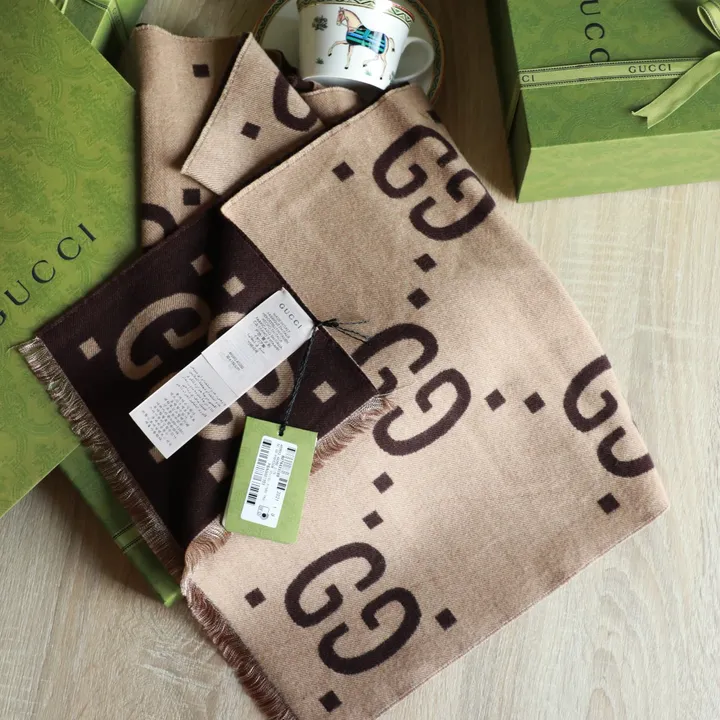 スーパーコピー グッチ マフラー