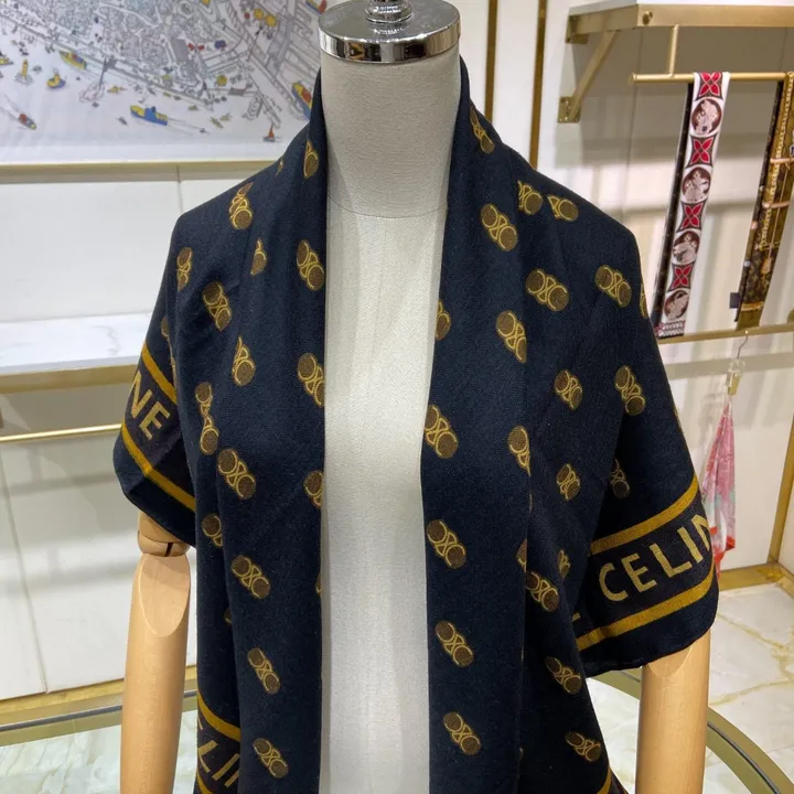 スーパーコピー セリーヌ マフラー