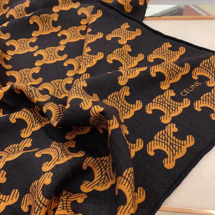 スーパーコピー セリーヌ マフラー