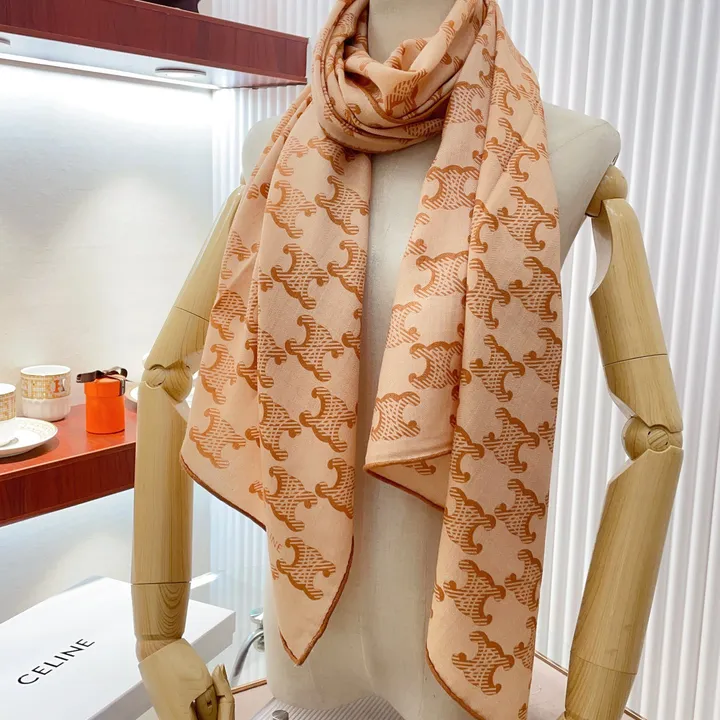 スーパーコピー セリーヌ マフラー