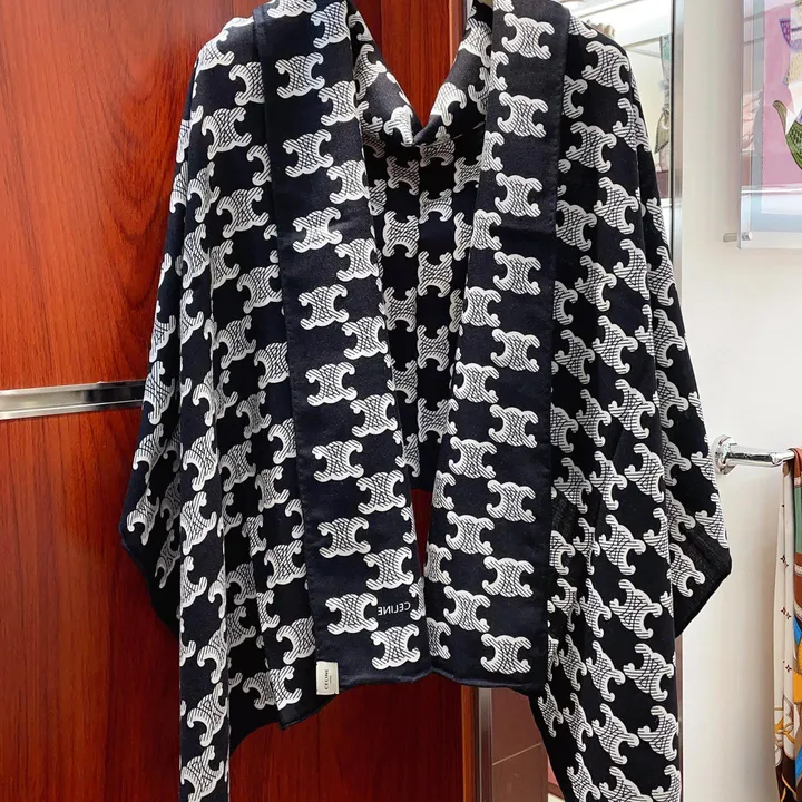 スーパーコピー セリーヌ マフラー